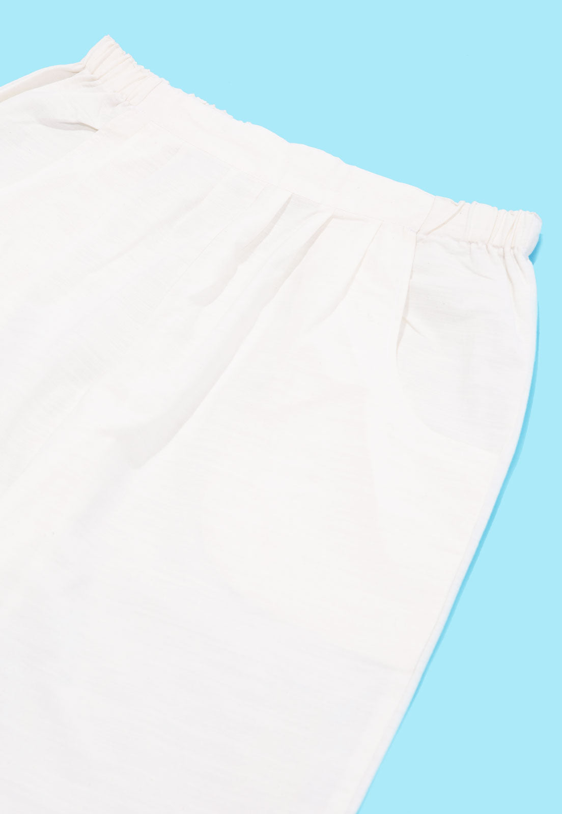 Comilla Pant
