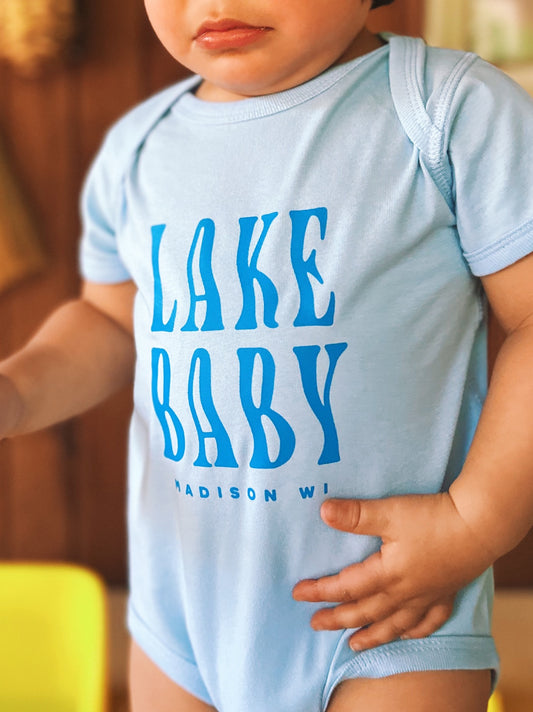 Lake Baby Bodysuit / Light Blue